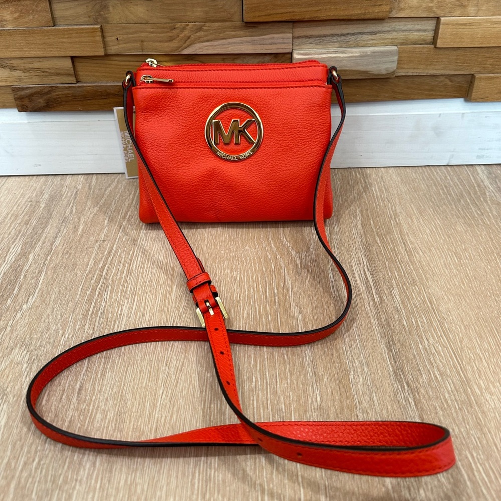 Michael Michael Kors Large Crossbody in Mandarin